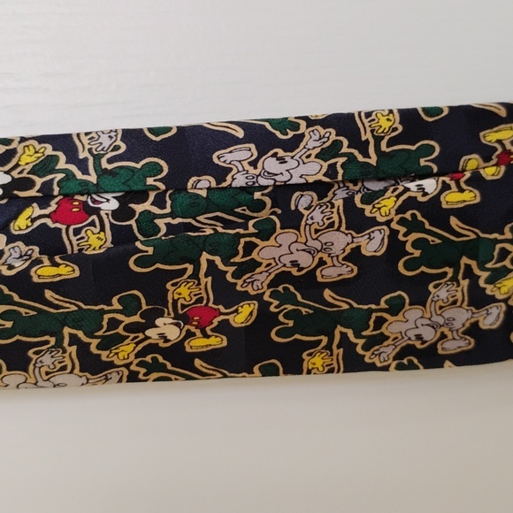 Mickey Mouse Tie by Mickey Unlimited - Picture 2 of 5